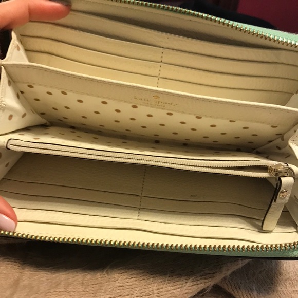 Kate Spade Wallet - Picture 2 of 4
